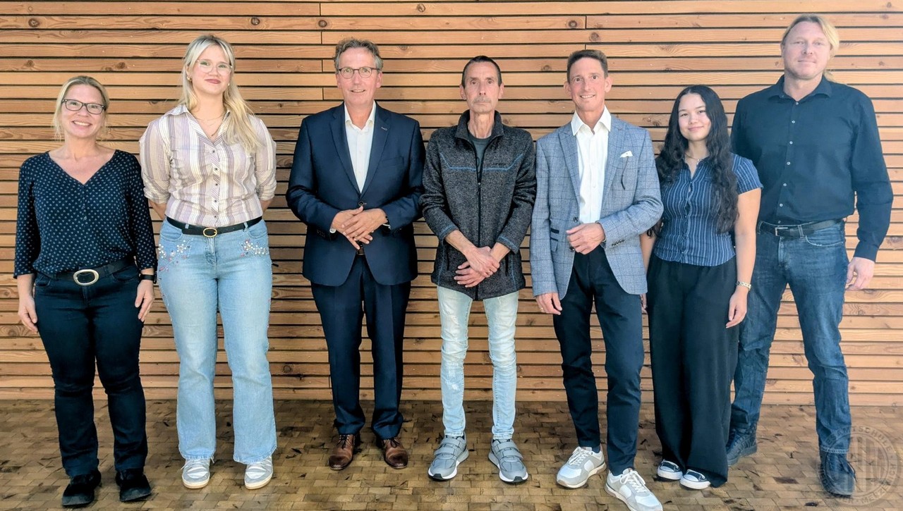 c Zur Veranstaltung nach Merzenich kamen unter anderem Georg Gelhausen (C`DU), Heinrich Rosenbaum (parteilos) und Gerald Scheurmann Kettner (SPD)